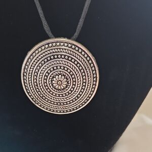 Elegant Silver‎ Pendant Necklace
